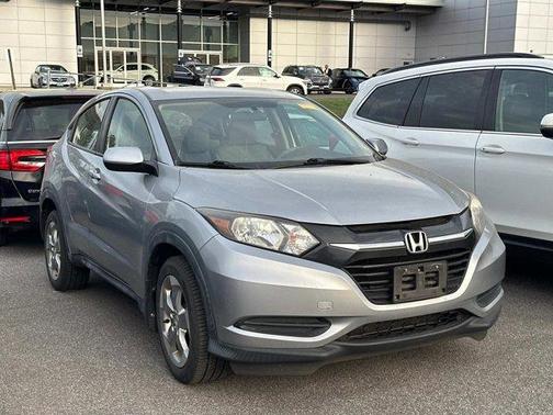 2017 Honda HR-V LX