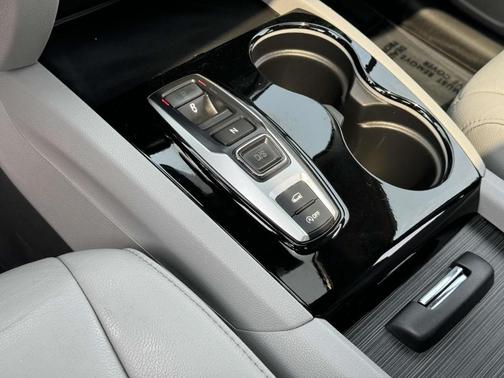 2019 Honda Pilot Touring 7-Passenger