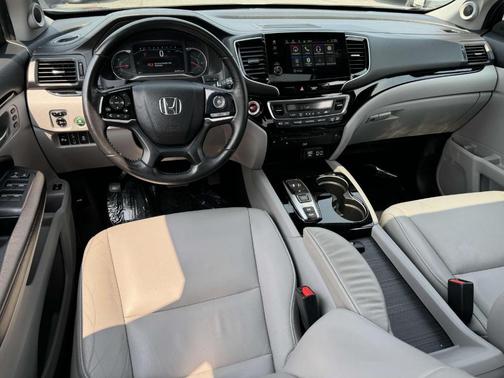 2019 Honda Pilot Touring 7-Passenger