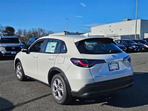 2025 Honda HR-V LX