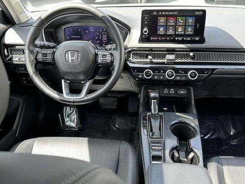 2022 Honda Civic Touring