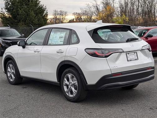 2025 Honda HR-V LX