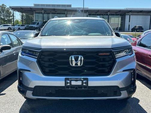 Gray 2025 Honda Pilot TrailSport