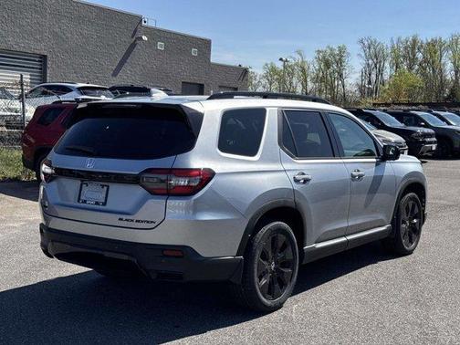 Solar Silver Metallic 2026 Honda Pilot Black Edition