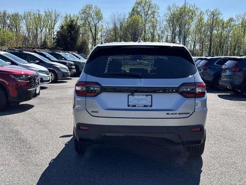 Solar Silver Metallic 2026 Honda Pilot Black Edition