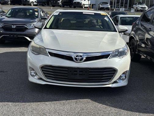 2013 Toyota Avalon XLE