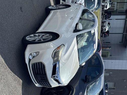 2013 Toyota Avalon XLE