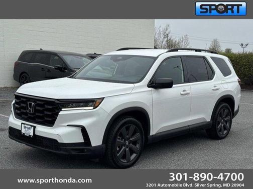 White 2025 Honda Pilot Sport