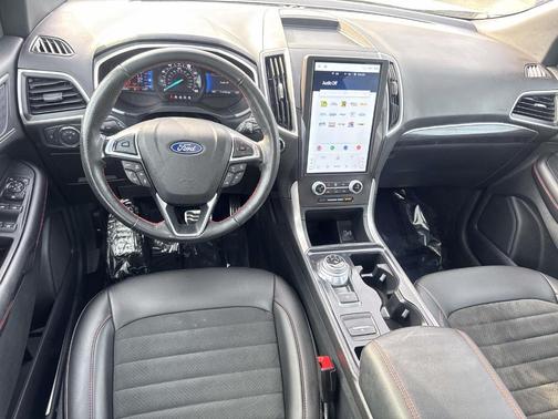 Silver 2021 Ford Edge SEL