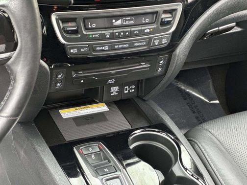 2022 Honda Pilot Elite