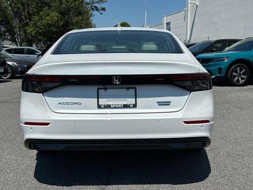 Platinum White Pearl 2026 Honda Accord Hybrid Touring
