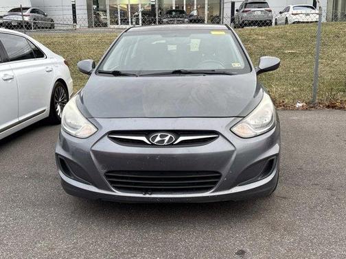 2013 Hyundai Accent GS