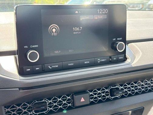 Platinum White Pearl 2023 Honda Accord LX