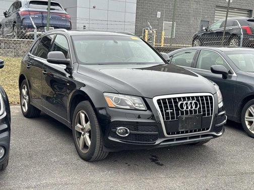 2012 Audi Q5 3.2 Premium Plus quattro