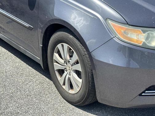 Gray 2015 Honda Odyssey EX-L