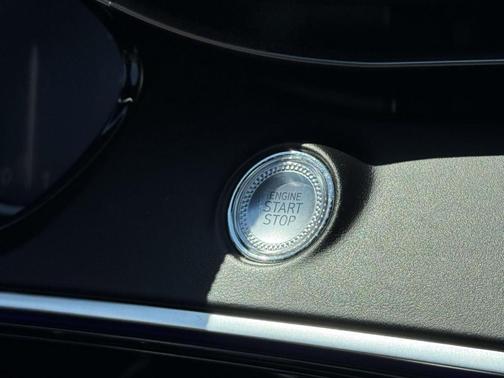Green 2022 Genesis GV70 3.5T Sport