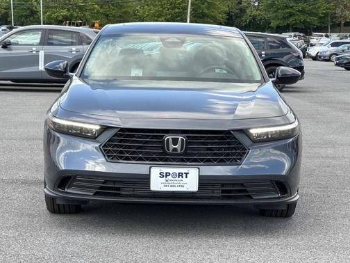 Meteorite Gray Metallic 2026 Honda Accord SE