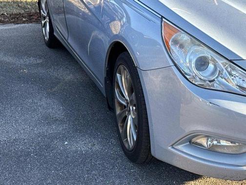 2013 Hyundai SONATA SE