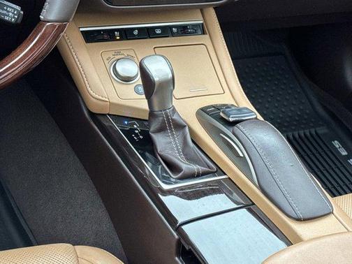 2018 Lexus ES 350 Base