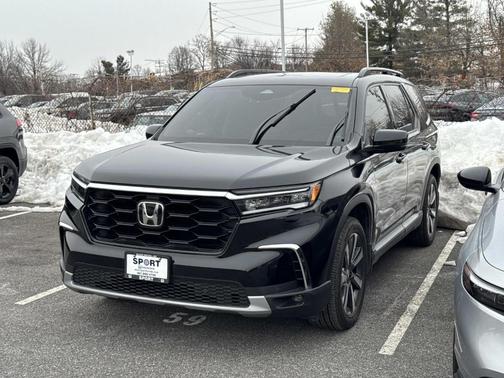2024 Honda Pilot Touring