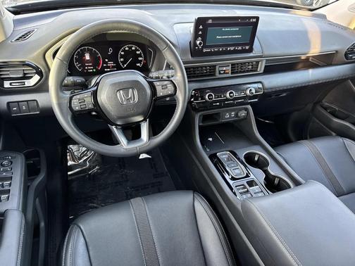 2024 Honda Pilot Touring