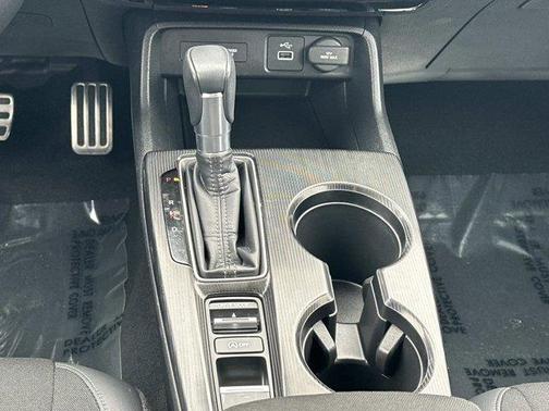 White 2024 Honda Civic Sport