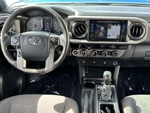 2016 Toyota Tacoma SR