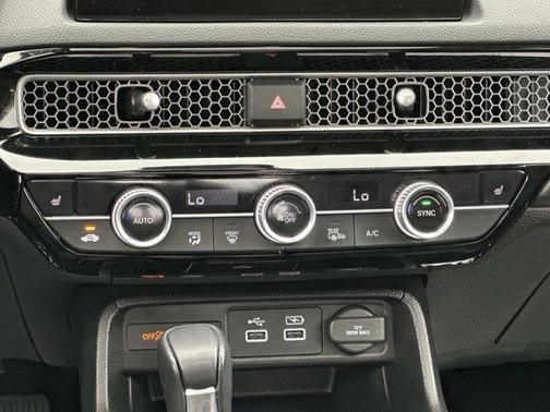 Lunar Silver Metallic 2024 Honda Civic Touring