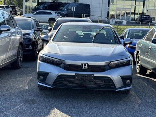 Lunar Silver Metallic 2024 Honda Civic Touring