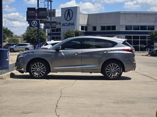 2025 Acura RDX