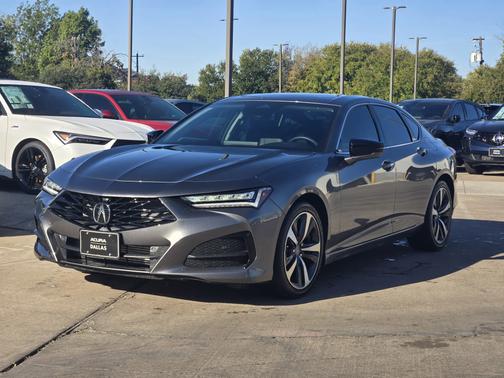 2025 Acura TLX 