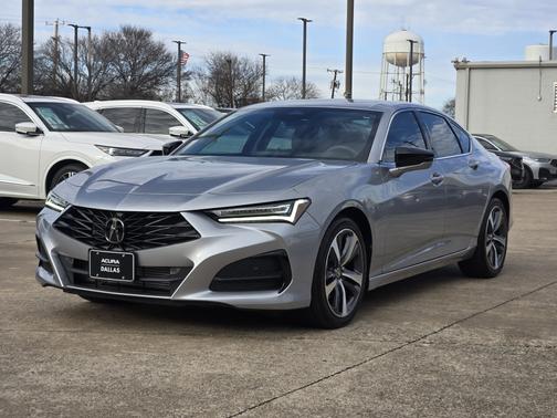 2025 Acura TLX 