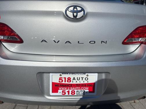 2007 Toyota Avalon XLS