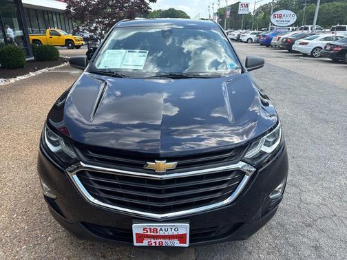 Midnight Blue Metallic 2020 Chevrolet Equinox LS