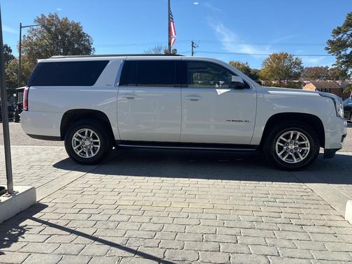 2020 GMC Yukon XL SLT