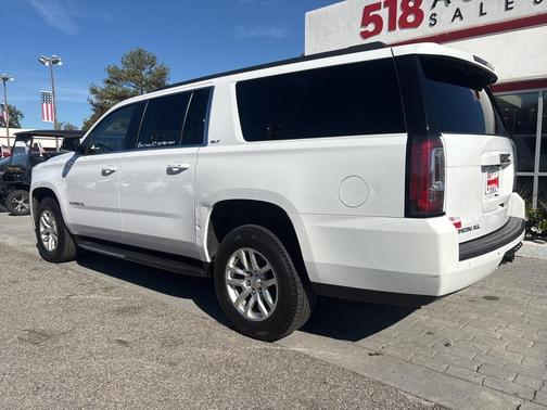 2020 GMC Yukon XL SLT