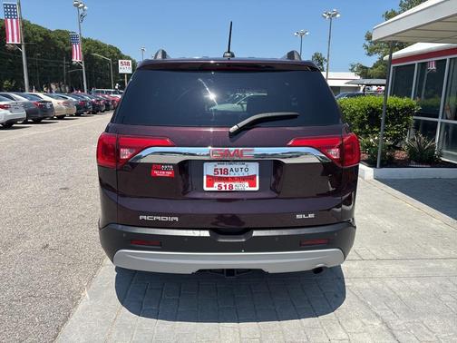 2017 GMC Acadia SLE-2