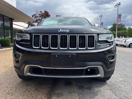 Brilliant Black Crystal Pearlcoat 2015 Jeep Grand Cherokee Limited