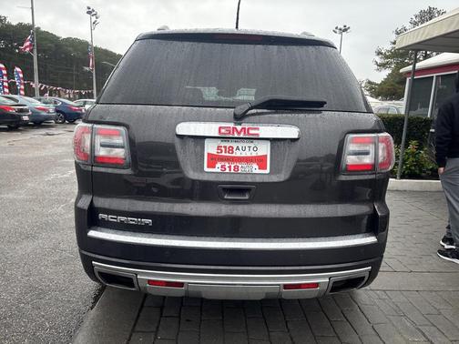 2016 GMC Acadia Denali