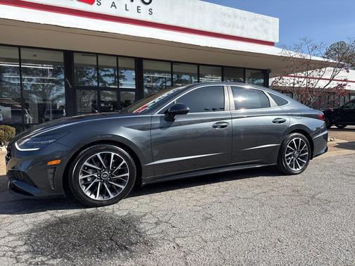 2022 Hyundai SONATA Limited