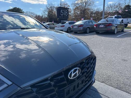 2022 Hyundai SONATA Limited