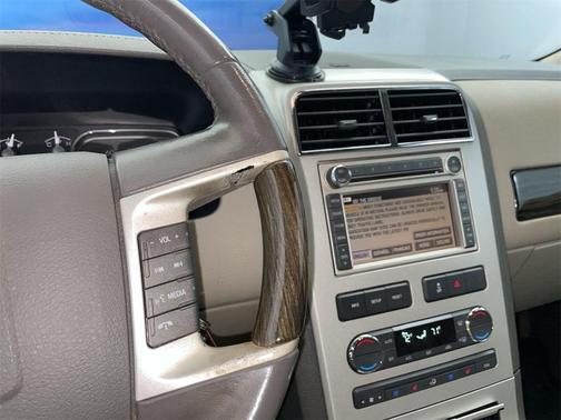 2008 Lincoln MKX Base