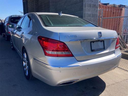 2013 Hyundai Equus Signature