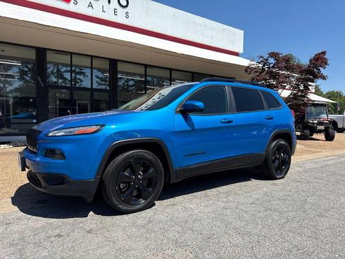 Hydro Blue Pearlcoat 2018 Jeep Cherokee Latitude