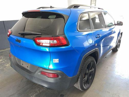 Hydro Blue Pearlcoat 2018 Jeep Cherokee Latitude
