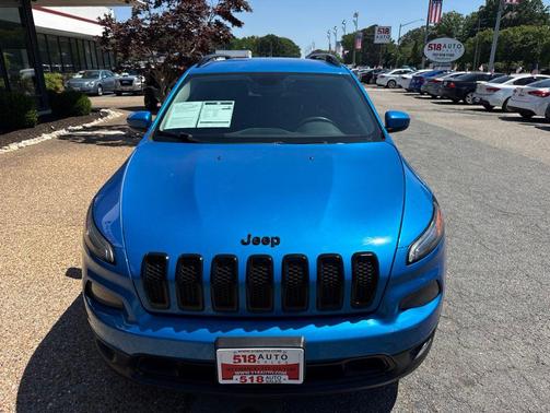 Hydro Blue Pearlcoat 2018 Jeep Cherokee Latitude