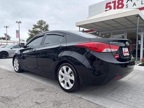 2012 Hyundai ELANTRA Limited
