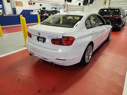 2014 BMW ActiveHybrid 3 Base