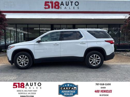 Summit White 2018 Chevrolet Traverse LT Cloth