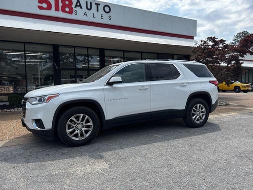 Summit White 2018 Chevrolet Traverse LT Cloth